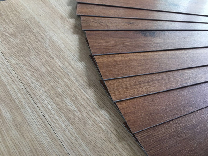 瑞爾齒科裝飾貼膜項(xiàng)目順利交工